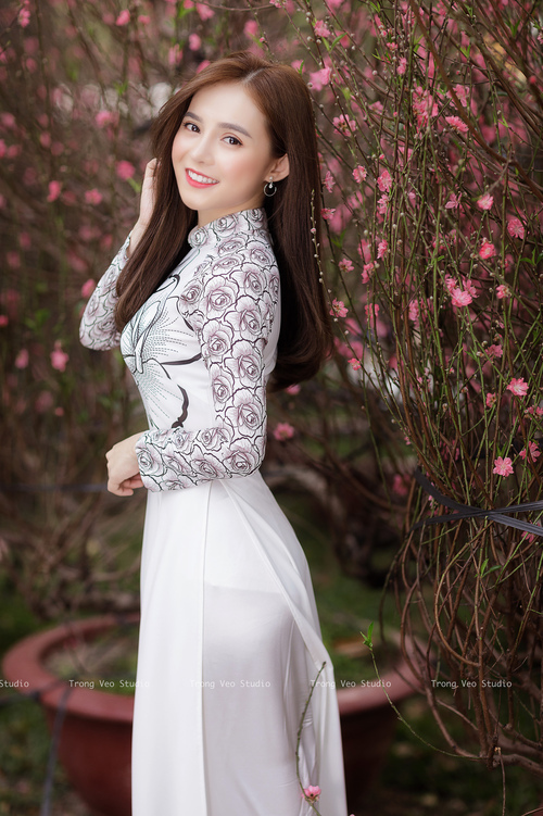 开云体育中国官网-《Dota 2转会季，豪门战队阵容大洗牌》，dota2战队转会信息