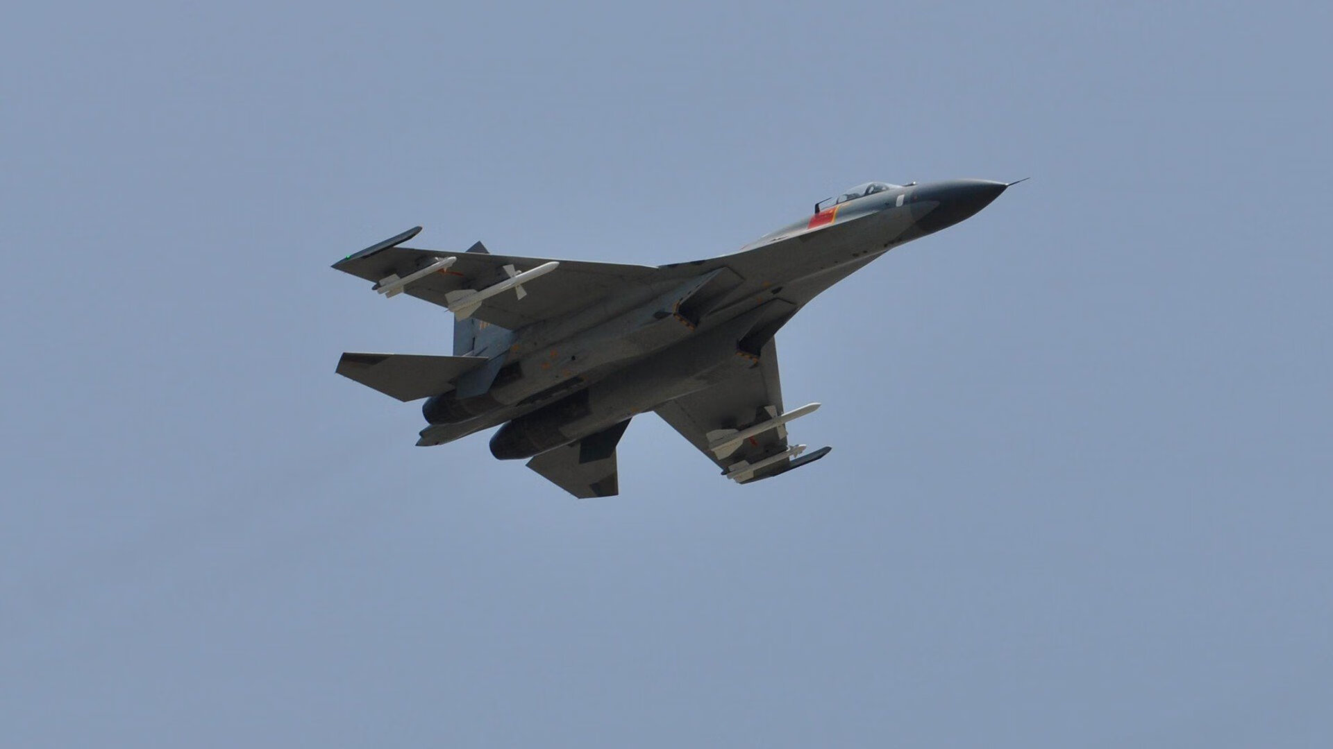 Kaiyun APP-足球职业生涯展望喜人，更多球员崭露头角，足球个人职业生涯游戏