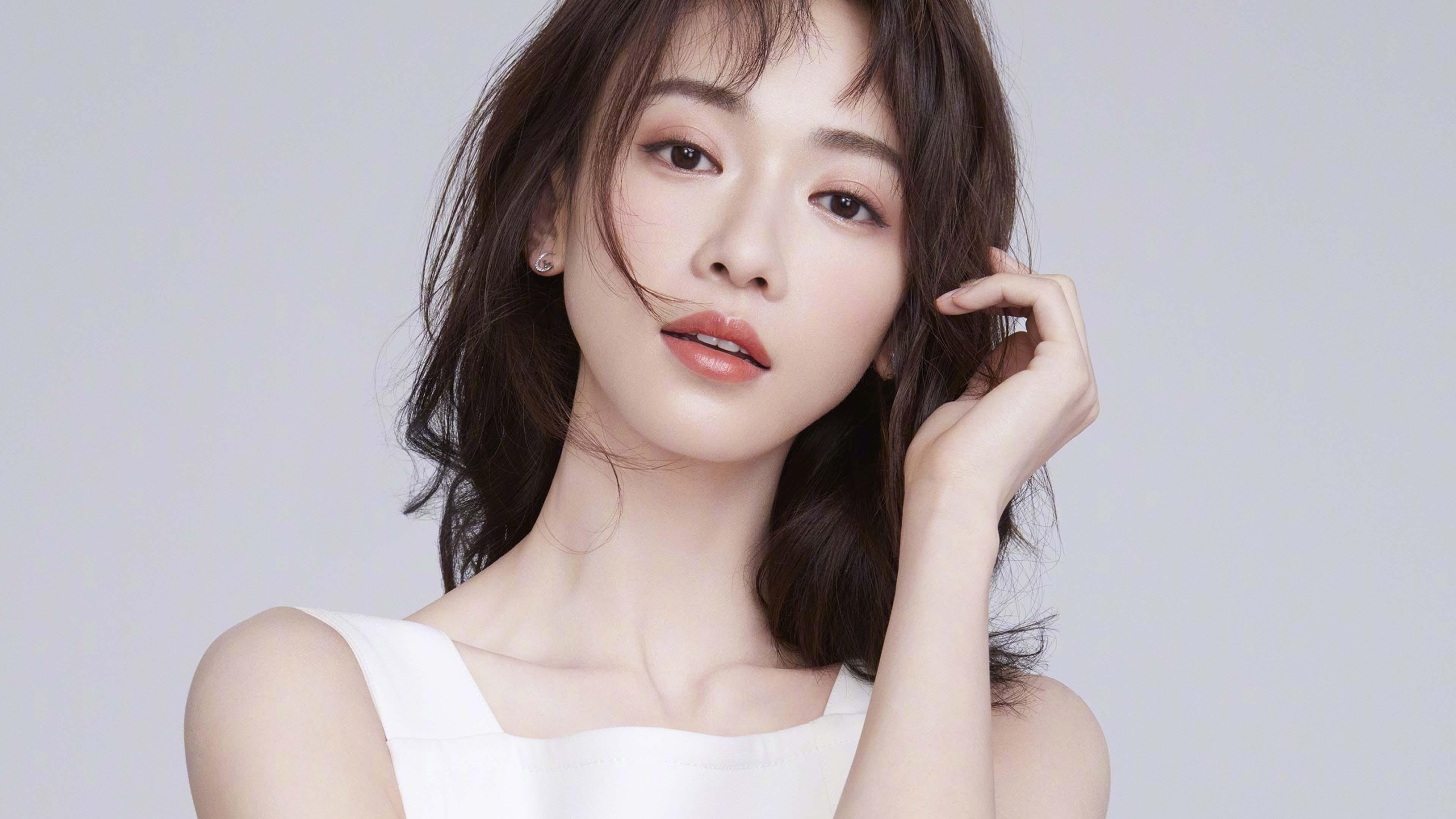 kaiyun体育综合-西甲闪耀世界杯：明星球员的巅峰之战，西甲足球明星